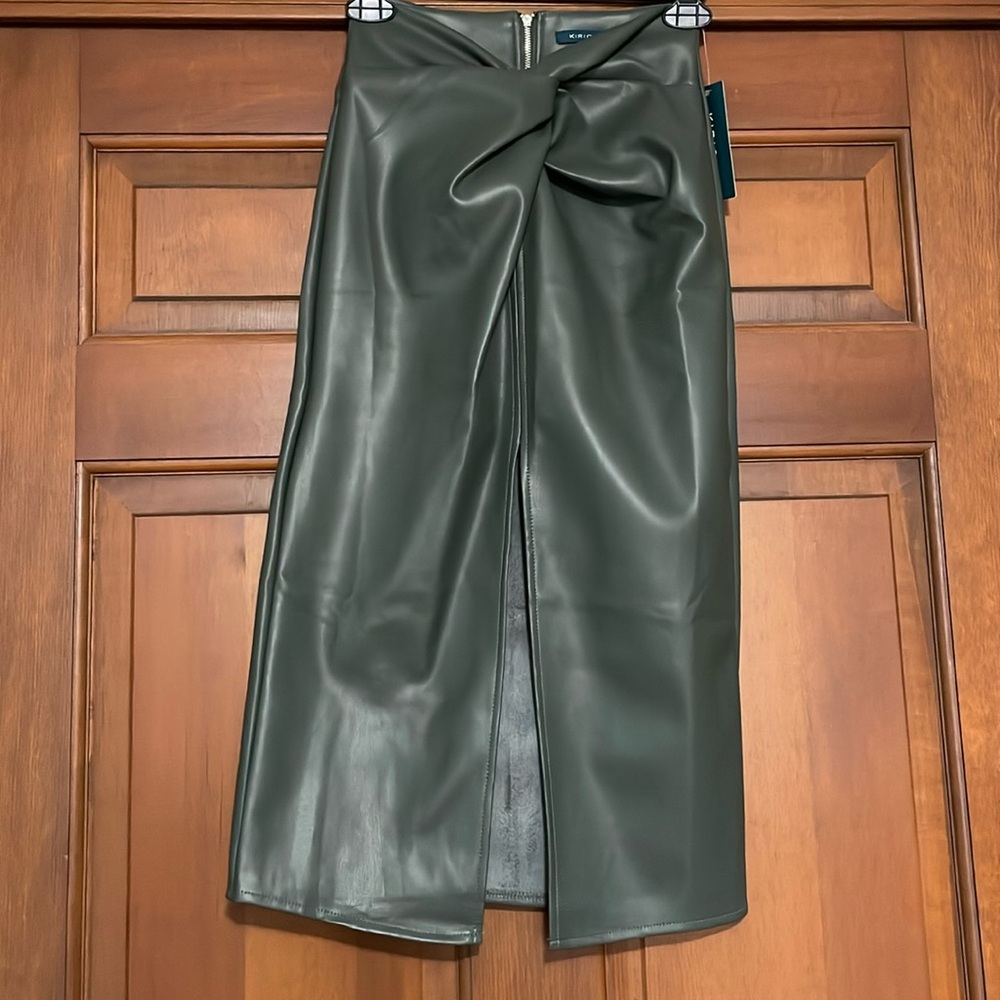 Faux leather midi/pencil skirt